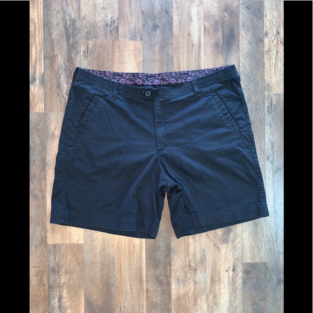 Cute LEE Black Bermuda Shorts💕